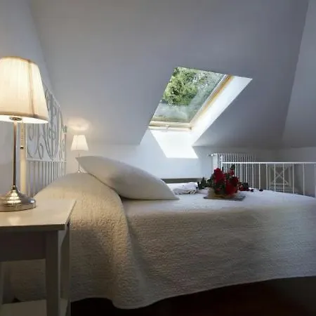 Sleeps 4 바레나