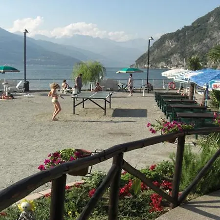 Lejlighed Sleeps 4 Varenna